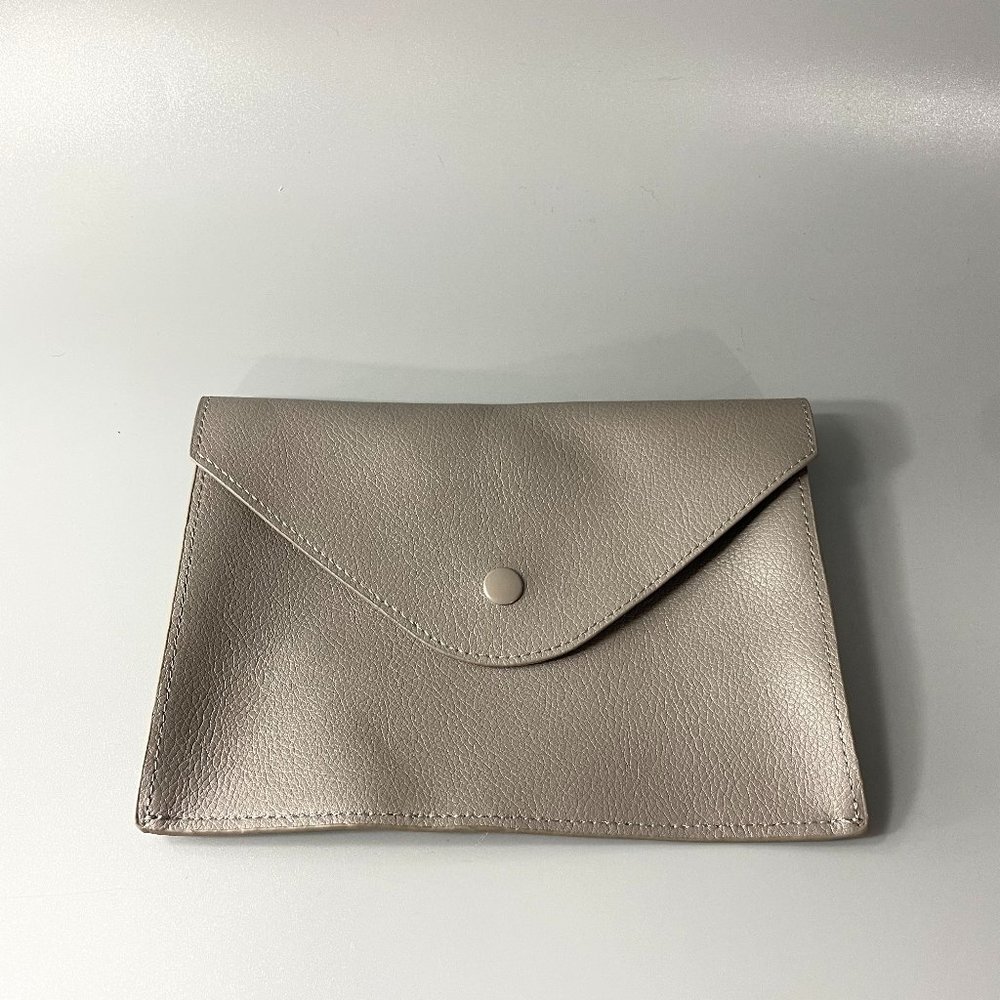 David Yurman Gray Genuine Leather Clutch
